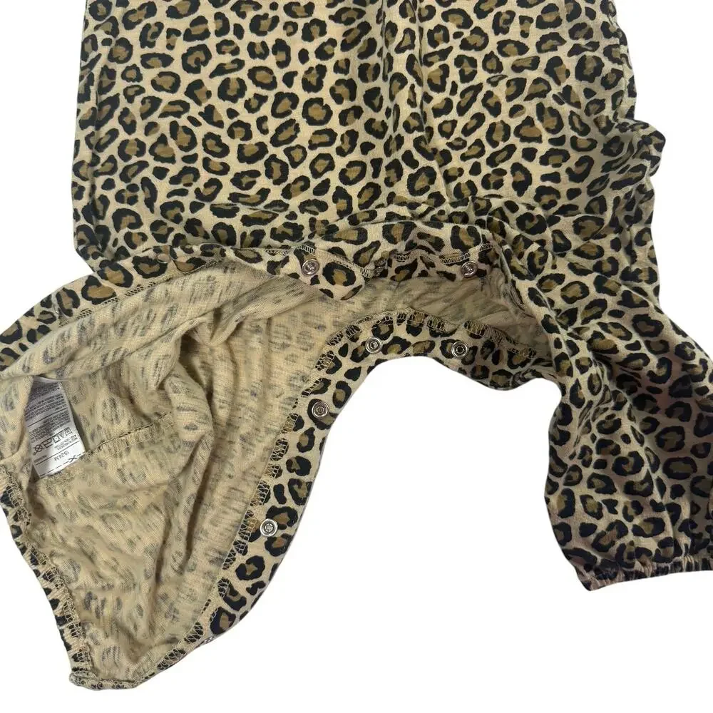 Old Navy Baby 18-24M Leopard Print Romper Snap Leg Jumpsuit
